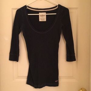 Navy 3/4 length sleeve shirt Hollister size large